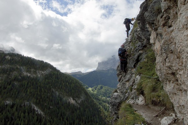 Dolomites-Selva-Vallunga-Action-Sandro-Pertini-Unknown-Climbers-001